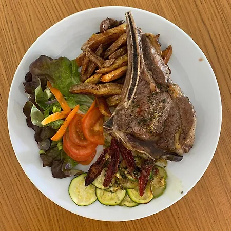 Restaurant Petra Cinta *